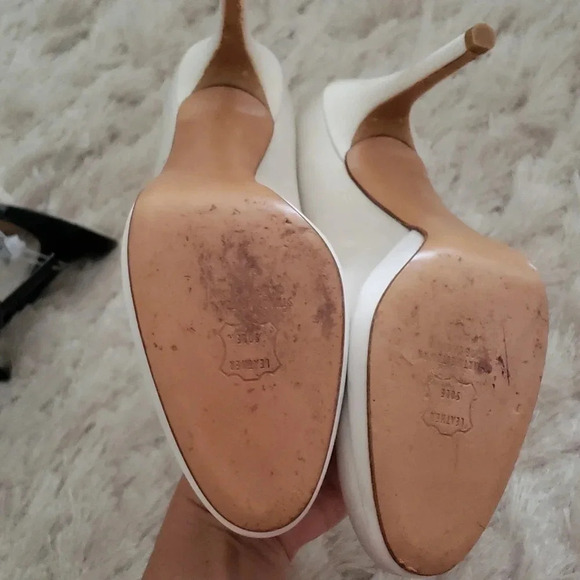 Stuart Weitzman heels 7. 1/2 - Picture 3 of 3
